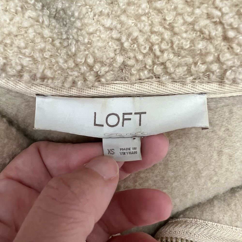 LOFT Sherpa Teddy Neutral Tan Cozy Fleece Hoodie Sweater Womens Medium - Picture 6 of 9